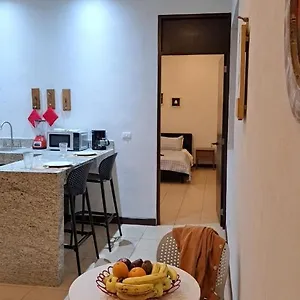 https://playa-blanca-departamento-moro-green.quintano-roohotels.com